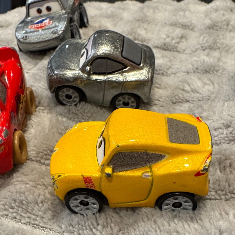 6 PC - Disney Pixar Cars Movies Mini Racers Toy Bundle - Picture 12 of 16